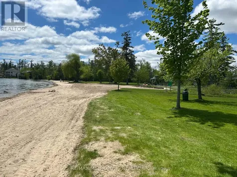 593 Lakeshore Road East Oro-medonte ON L5G 1J4