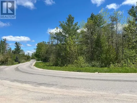 593 Lakeshore Road East Oro-medonte ON L5G 1J4