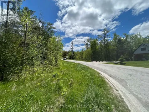 593 Lakeshore Road East Oro-medonte ON L5G 1J4