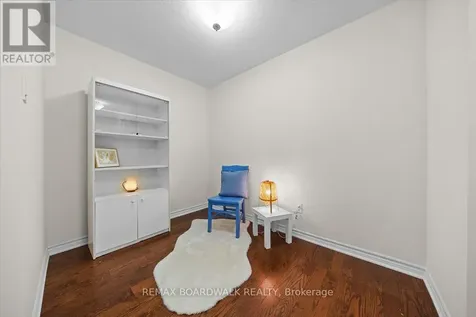 336 Gallantry Way Ottawa ON K2S 0R1