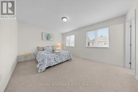 336 Gallantry Way Ottawa ON K2S 0R1