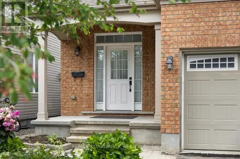 336 Gallantry Way Ottawa ON K2S 0R1
