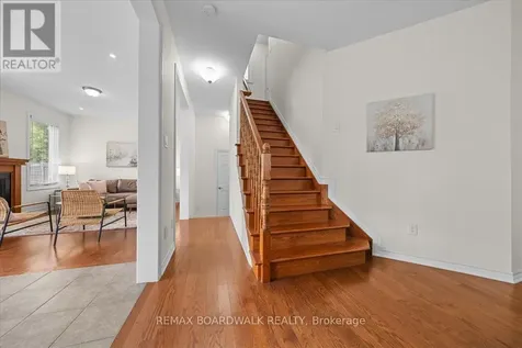 336 Gallantry Way Ottawa ON K2S 0R1