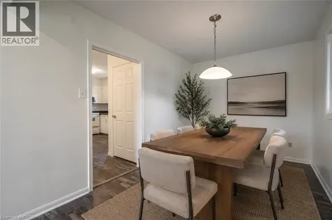 4 Starlight Court Hamilton ON L8K 4C8