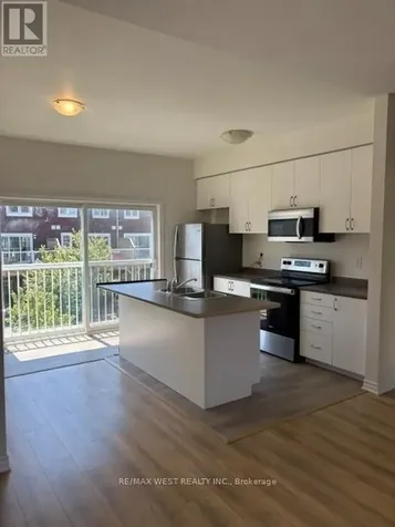 16 Hills Thistle Drive Wasaga Beach ON L9Z 0J3