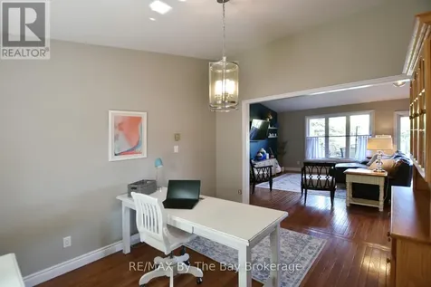 1434 River Road West Wasaga Beach ON L9Z 2W5