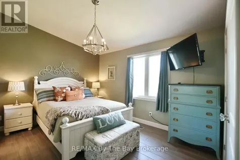 1434 River Road West Wasaga Beach ON L9Z 2W5