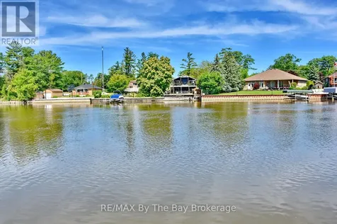 1434 River Road West Wasaga Beach ON L9Z 2W5