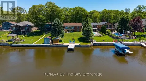 1434 River Road West Wasaga Beach ON L9Z 2W5