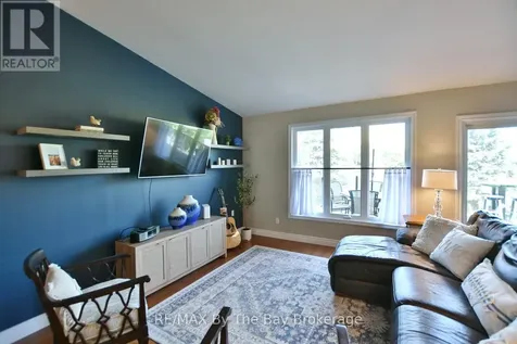 1434 River Road West Wasaga Beach ON L9Z 2W5
