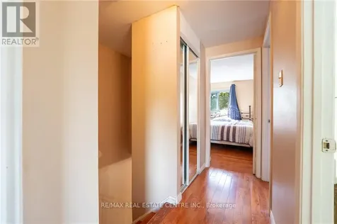 51 Paulander Drive Kitchener ON N2M 5E5