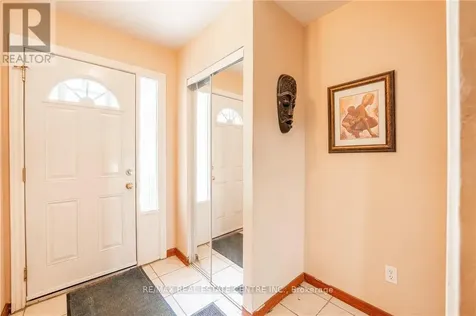 51 Paulander Drive Kitchener ON N2M 5E5