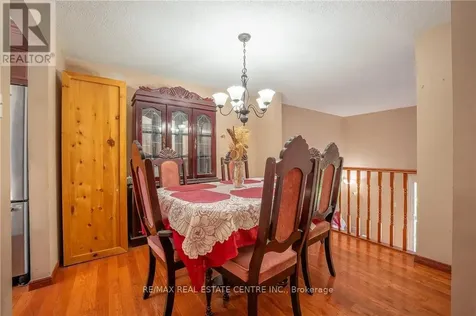 51 Paulander Drive Kitchener ON N2M 5E5