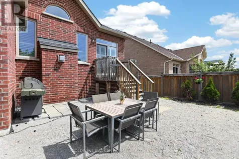 19 Cameron Street Springwater (centre Vespra) ON L9X 0S6