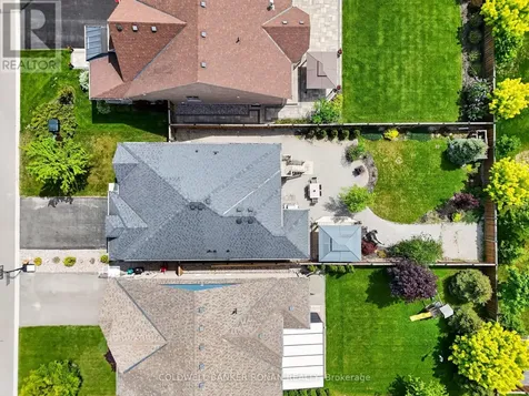 19 Cameron Street Springwater (centre Vespra) ON L9X 0S6