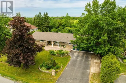 174 Lloydalex Crescent Ottawa ON K0A 1L0
