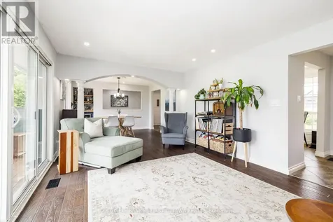 174 Lloydalex Crescent Ottawa ON K0A 1L0