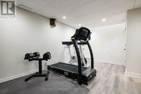 174 Lloydalex Crescent Ottawa ON K0A 1L0