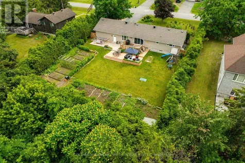 174 Lloydalex Crescent Ottawa ON K0A 1L0