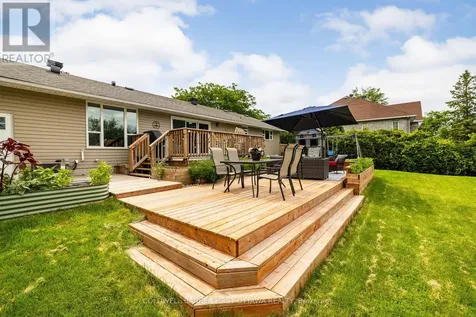 174 Lloydalex Crescent Ottawa ON K0A 1L0