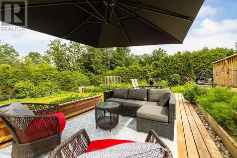 174 Lloydalex Crescent Ottawa ON K0A 1L0