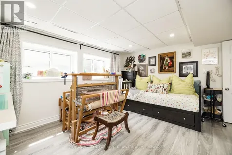 174 Lloydalex Crescent Ottawa ON K0A 1L0