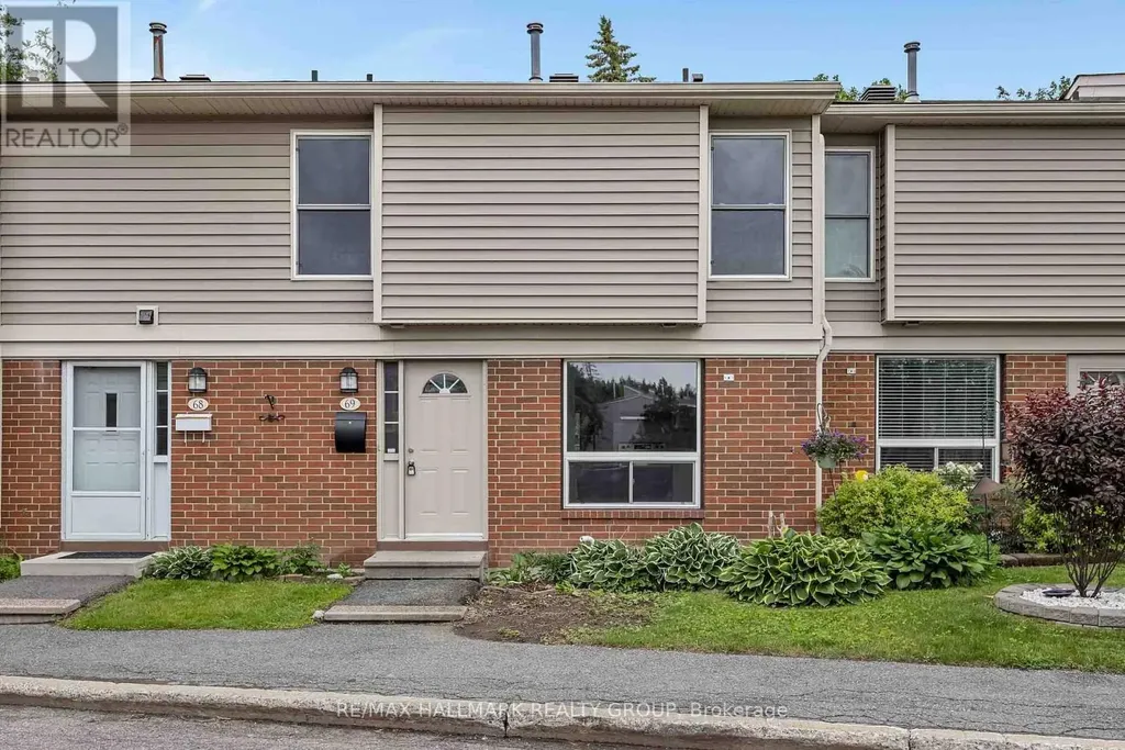 820 Cahill Drive West Ottawa ON K1V 9K4