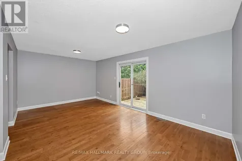 820 Cahill Drive West Ottawa ON K1V 9K4