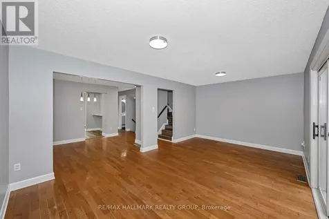 820 Cahill Drive West Ottawa ON K1V 9K4