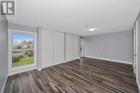 820 Cahill Drive West Ottawa ON K1V 9K4