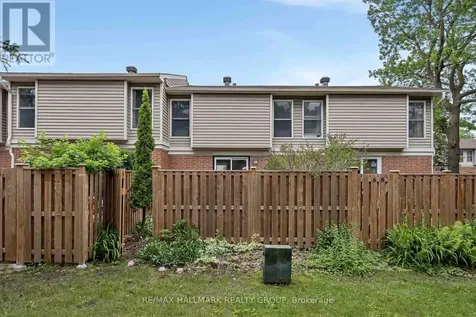 820 Cahill Drive West Ottawa ON K1V 9K4