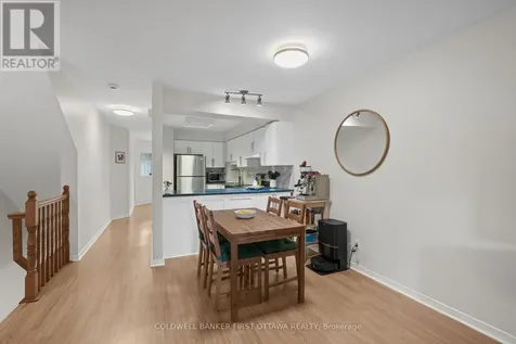 386 Briston Private Ottawa ON K1G 5R3