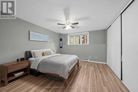 386 Briston Private Ottawa ON K1G 5R3