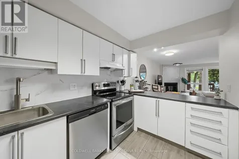386 Briston Private Ottawa ON K1G 5R3