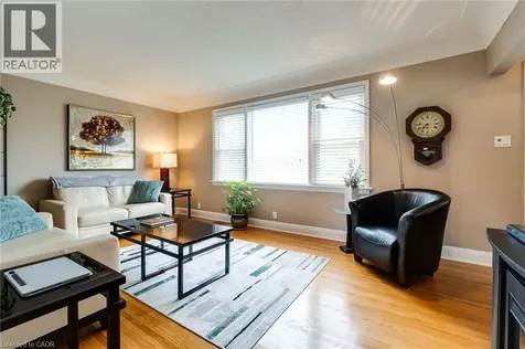43 Brick Street Kitchener ON N2H 3L2