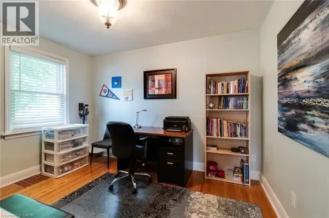 43 Brick Street Kitchener ON N2H 3L2
