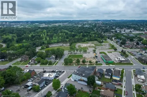 43 Brick Street Kitchener ON N2H 3L2