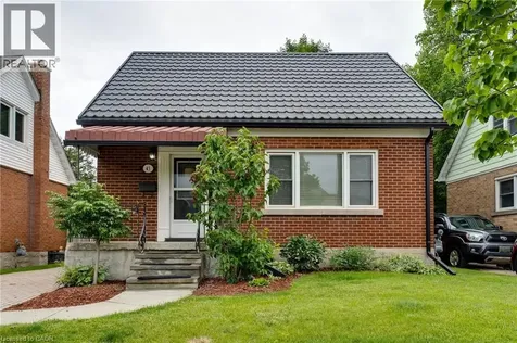 43 Brick Street Kitchener ON N2H 3L2