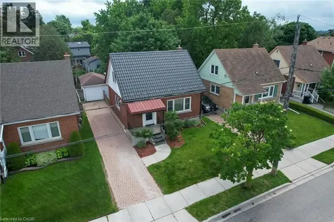 43 Brick Street Kitchener ON N2H 3L2