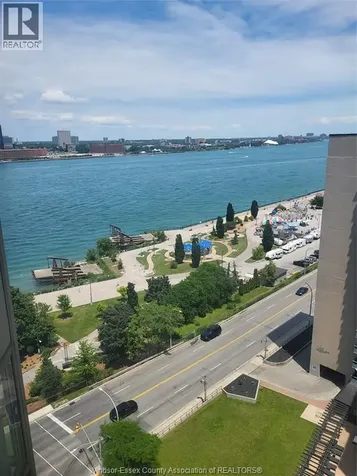 75 Riverside Drive East Windsor ON N9A 7C4