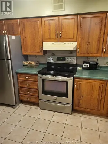75 Riverside Drive East Windsor ON N9A 7C4