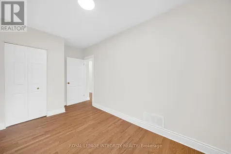 318 Somerset Street East Ottawa ON K1N 6W3
