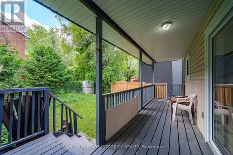 318 Somerset Street East Ottawa ON K1N 6W3