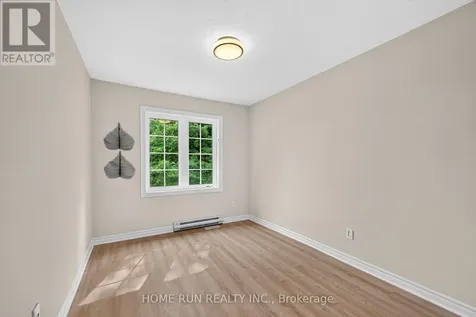 164 Gray Crescent Ottawa ON K2K 3L9