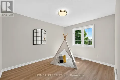 164 Gray Crescent Ottawa ON K2K 3L9