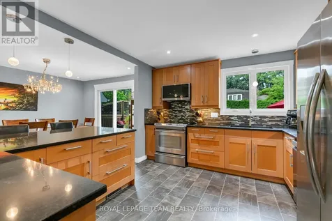 62 Northpark Drive Ottawa ON K1B 3R8