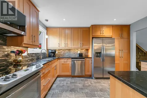 62 Northpark Drive Ottawa ON K1B 3R8