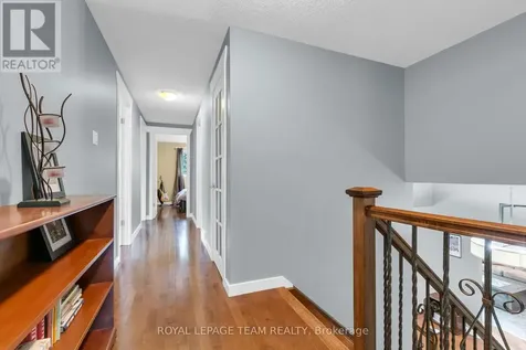 62 Northpark Drive Ottawa ON K1B 3R8