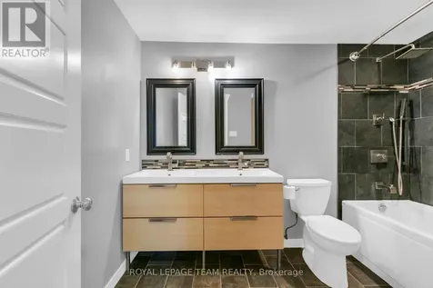 62 Northpark Drive Ottawa ON K1B 3R8