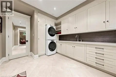 344 Mountain Brow Road Waterdown ON L7P 5A3